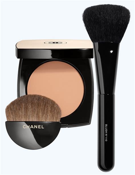 chanel pinceau mine